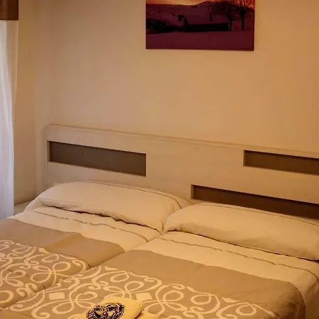 Apartamentos Zabalarena Ola Orbaiceta Exterior foto
